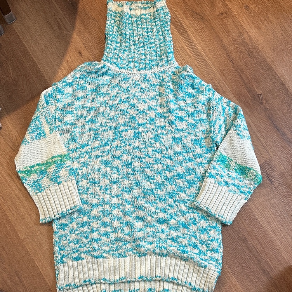 Free People Cream & Teal Marled Turtleneck Pullover